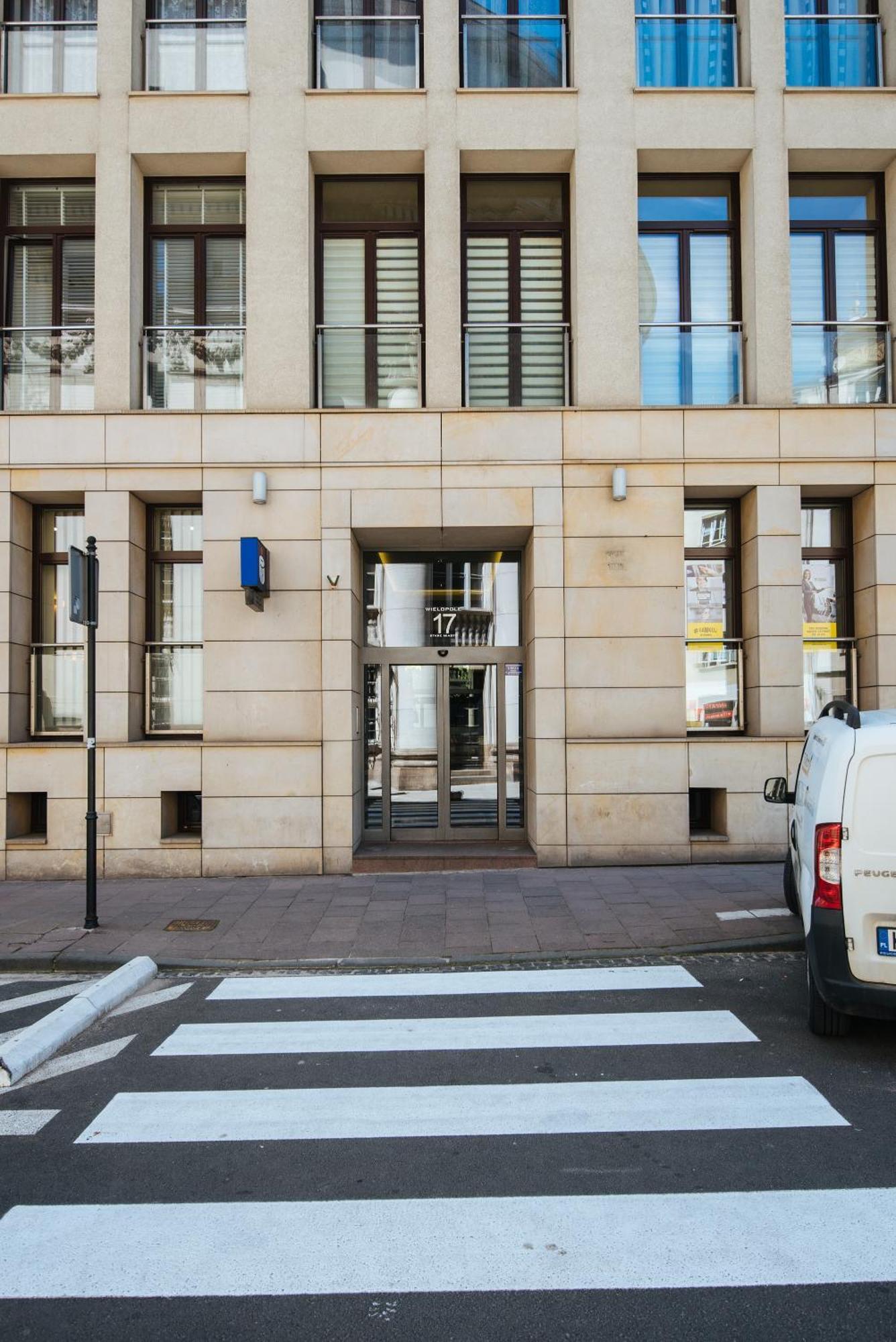 Apartamenty Wielopole クラクフ エクステリア 写真